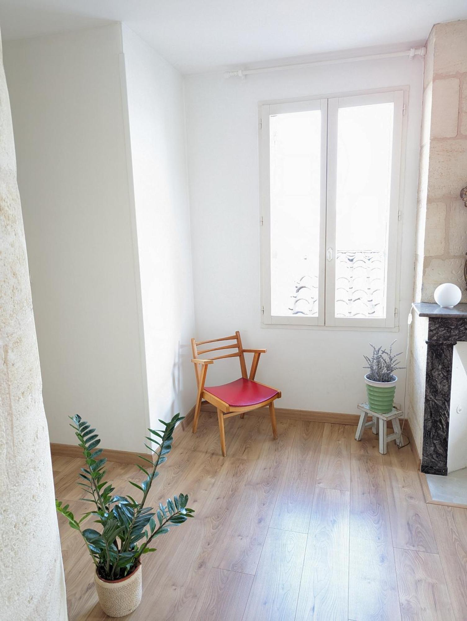 Lumineux Appartement Sous Les Toits A Pey Berland Bordeaux Buitenkant foto